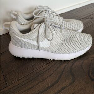 Nike Gray and White Sneakers Breathable Mesh Design